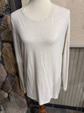 Amazon Essentials Women's Long Sleeve Crew Neck Top in Light Cream